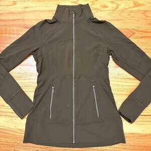 [SOLD on crosspost] Lululemon Size 8 Olive Long Define Jacket Rulu